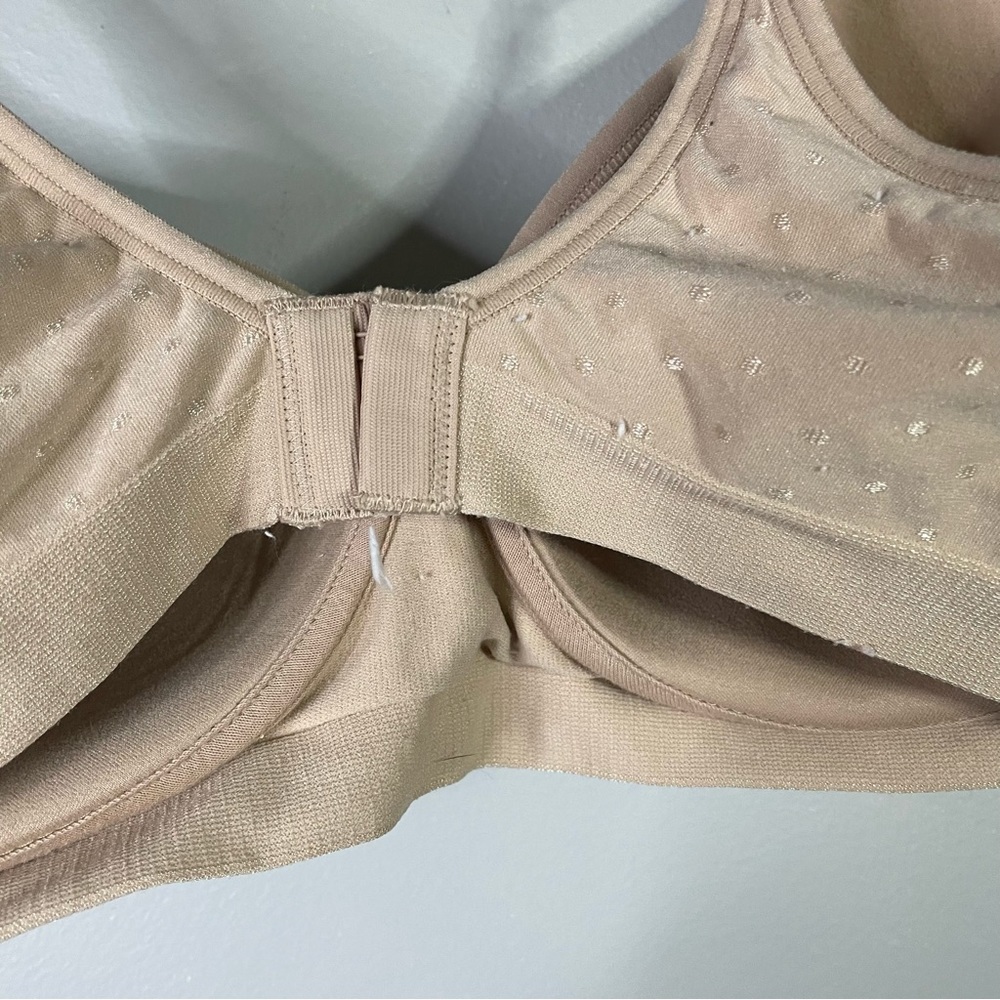 Bali Polka Dot Nude Cream Tan Underwire Bra Size 38C - Picture 5 of 5